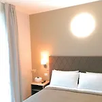 波斯顿酒店 斯特雷萨