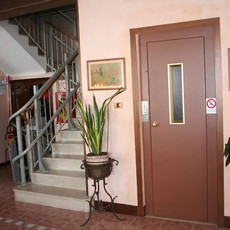 波斯顿酒店 酒店 斯特雷萨