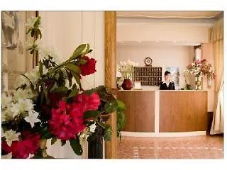 Hotel Boston 3*