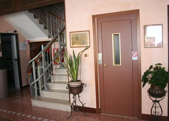 波斯顿酒店 酒店 斯特雷萨