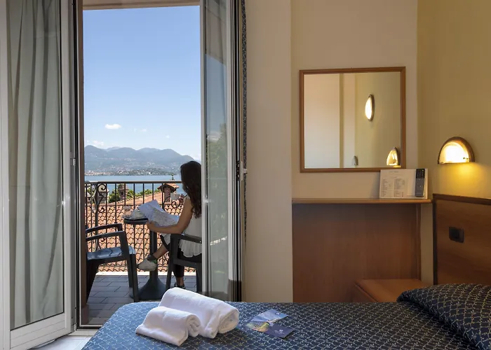 Boston 3* Стреза